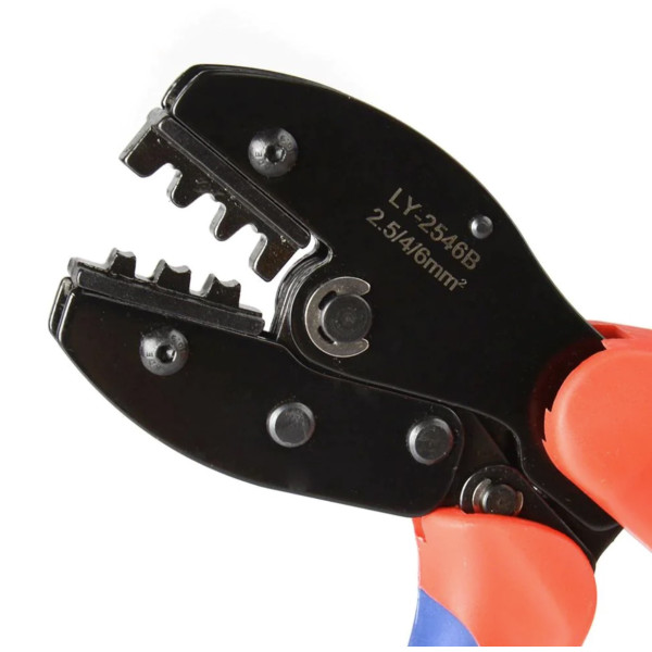 Crimping pliers for 2.5 - 4 - 6 mm MC4 connectors