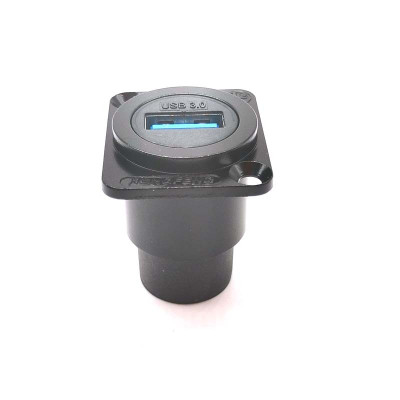 Panel-mountable USB 3.0 connector